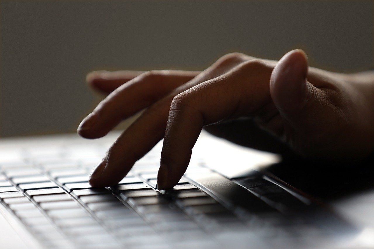 Simplifier ses choix d'assurance avec les comparateurs en ligne